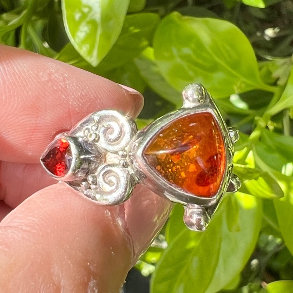SAJEN AMBER & GARNET RING 925 STERLING SILVER ADJUSTABLE SIZE ORNATE SETTING